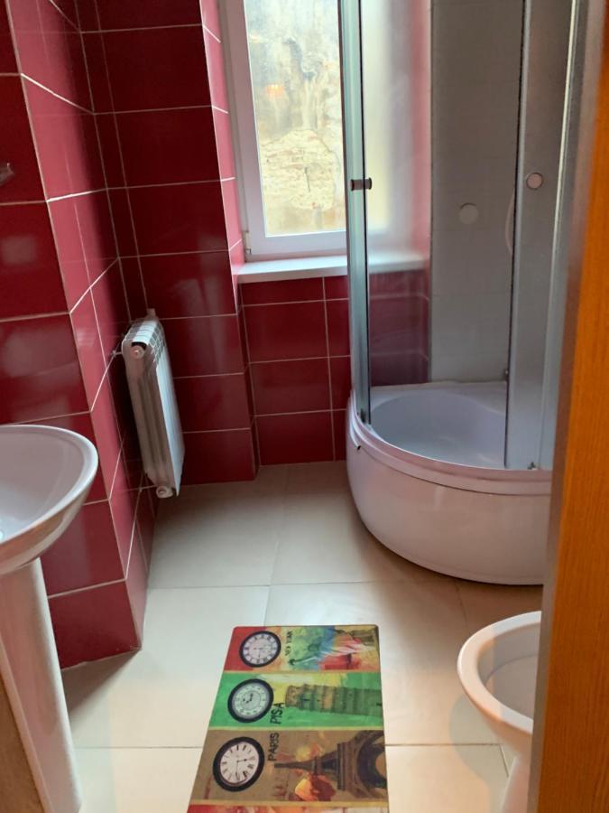 33/Kotliarska Moisha House Apartment ลวีฟ ภายนอก รูปภาพ